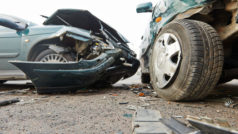 A Truck Accident Lawyer Can Give the Legal Guidance Needed When Serious Injuries Are Involved